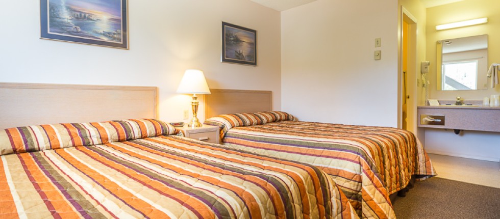 All rooms are equipped with new 32" flat screen televisions, fridge/freezer units, complimentary Wi-Fi access and coffee.